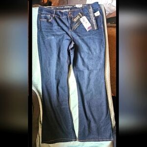 Sound/style 360 performance stretch slimming bootcut jeans sz 22 W